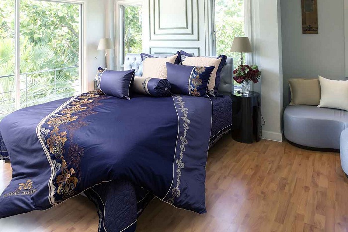 Mệnh Thổ chọn chăn ga gối đệm Sông Hồng màu gì?